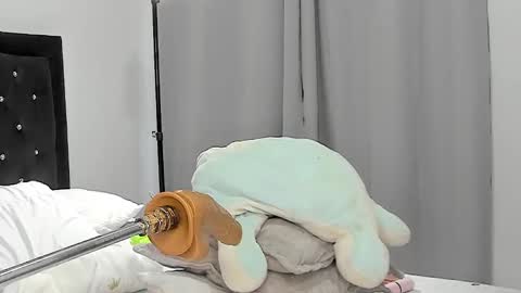 Alisson Summers online show from 18, 2, 2025