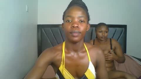 kinky_aria online show from 4, 12, 2025