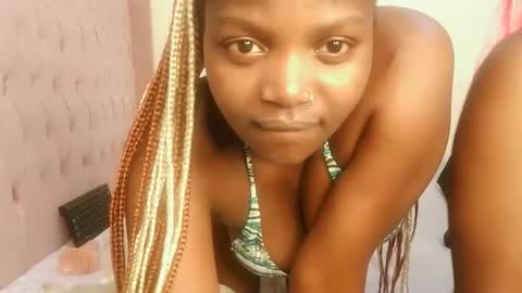 Lola online show from 10, 3, 2026