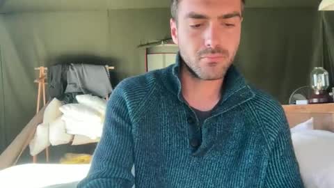 Snapshot of kinkyboyy31 chatting on 6, 11, 2025 M online show from 6, 11, 2025