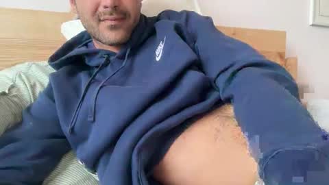 Snapshot of kinkyboyy31 chatting on 7, 3, 2026 M online show from 7, 3, 2026