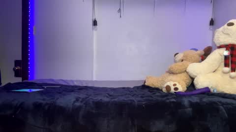 Snapshot of kinkycoupleinteracial chatting on 11, 3, 2025 interracialfacial online show from 11, 3, 2025