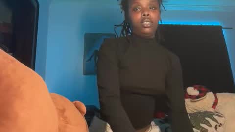 Snapshot of kinkycoupleinteracial chatting on 1, 11, 2025 interracialfacial online show from 1, 11, 2025