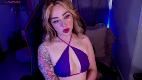 Snapshot of kinkydoll_ chatting on 11, 2, 2026 Sara online show from 11, 2, 2026