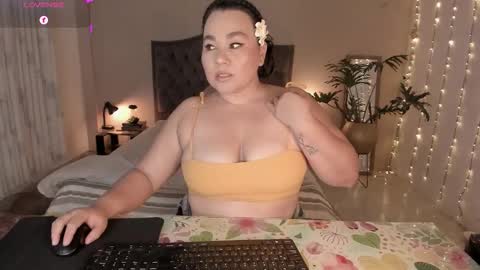 Snapshot of kinkyelise chatting on 15, 3, 2026 Jenny online show from 15, 3, 2026