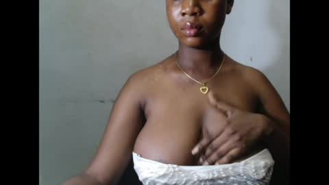 kinkyjuicexx online show from 9, 5, 2026