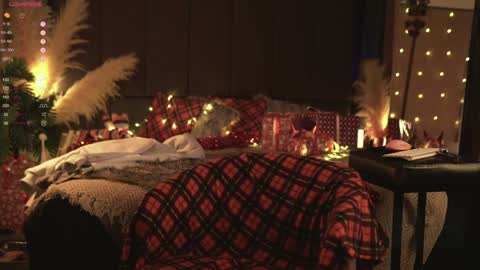 Snapshot of kinkylina_ chatting on 5, 1, 2025 kinkylina_ online show from 5, 1, 2025