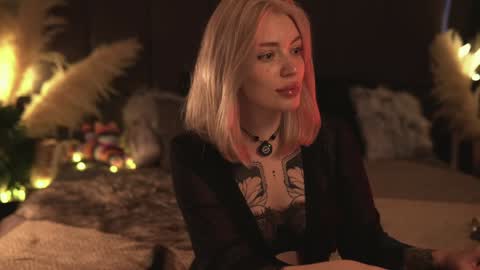 Snapshot of kinkylina_ chatting on 17, 1, 2025 kinkylina_ online show from 17, 1, 2025