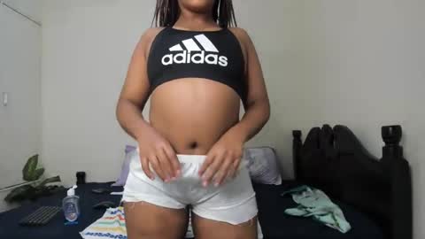 Snapshot of kinkylyla chatting on 1, 1, 2025 Kinky online show from 1, 1, 2025