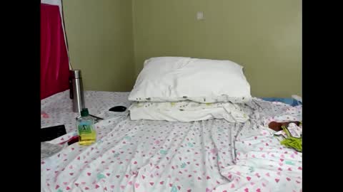 Snapshot of kinkylyla chatting on 18, 2, 2025 Kinky online show from 18, 2, 2025