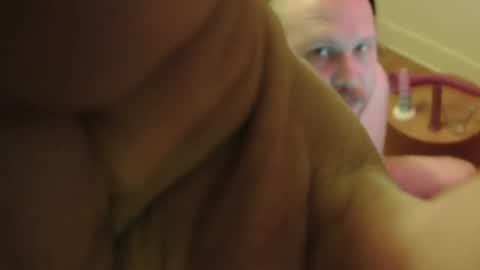 Snapshot of kinkysoup chatting on 19, 2, 2025 kinkysoup online show from 19, 2, 2025