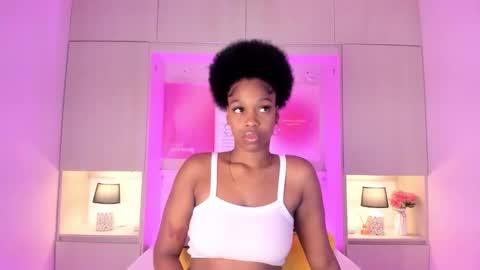 Snapshot of kiomarabaker chatting on 28, 10, 2025 M A R A online show from 28, 10, 2025