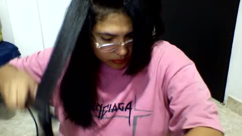 Snapshot of kion_and_valu chatting on 7, 7, 2026 kion_and_valu online show from 7, 7, 2026