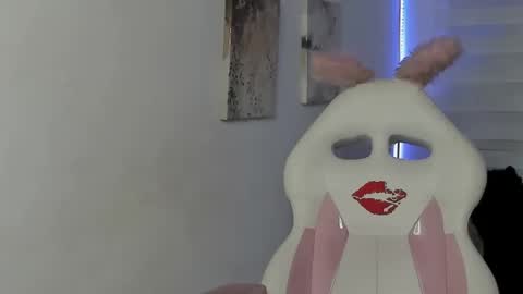 kir_ely online show from 25, 6, 2026