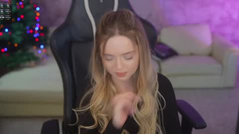 Sweet girls online show from 18, 1, 2026