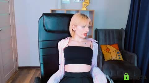 Kira online show from 28, 4, 2026