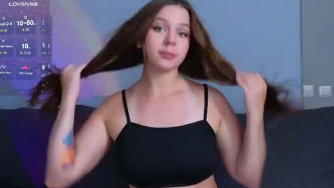 Kira Briis online show from 29, 6, 2026