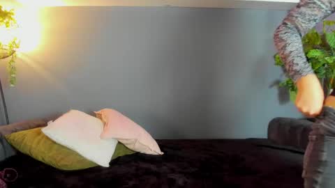 Snapshot of kira_exe chatting on 9, 4, 2026 kira_exe online show from 9, 4, 2026