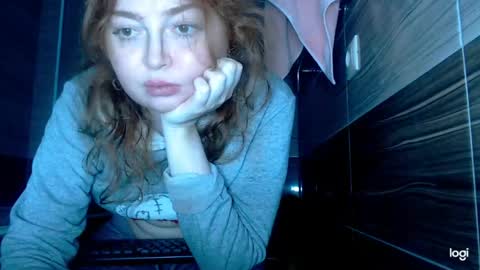 Snapshot of kira_foxy_ chatting on 22, 4, 2026 Kira online show from 22, 4, 2026
