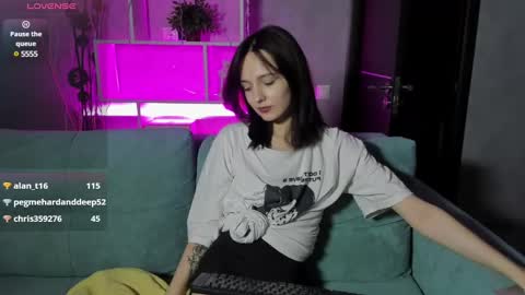 Snapshot of kira_kelly chatting on 24, 12, 2024 Kira GMT2 Mon 3-9 AM Tue 3-9 AM Wed 3-9 AM Sat 3-9 AM Sun 3-9 AM. online show from 24, 12, 2024