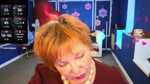 Kira Kennet online show from 15, 4, 2026