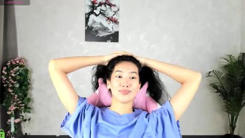 Aura online show from 24, 9, 2025