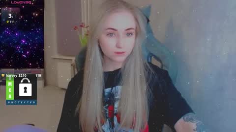 Snapshot of kira_love_sleep chatting on 20, 2, 2026 you know thumb up me please its important online show from 20, 2, 2026