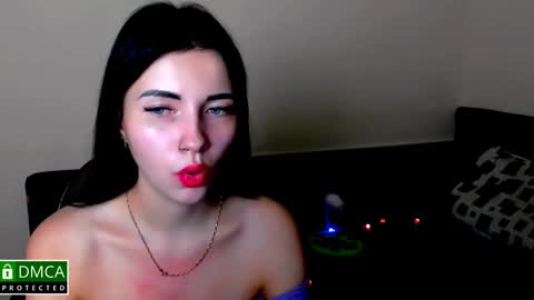 Snapshot of kira_moon_1 chatting on 6, 12, 2024 Kira online show from 6, 12, 2024