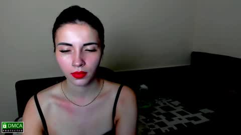 Snapshot of kira_moon_1 chatting on 7, 12, 2024 Kira online show from 7, 12, 2024