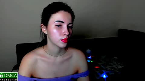 Snapshot of kira_moon_1 chatting on 13, 12, 2024 Kira online show from 13, 12, 2024