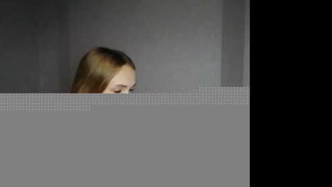 Snapshot of kira_morekiss chatting on 1, 2, 2025 kira_morekiss online show from 1, 2, 2025