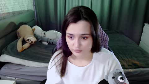 Snapshot of kira_yammy chatting on 31, 1, 2025 Kira  follow me  online show from 31, 1, 2025