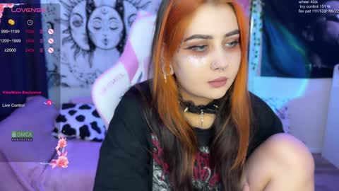 kira_yung online show from 26, 1, 2025