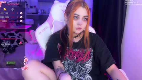 kira_yung online show from 6, 2, 2025