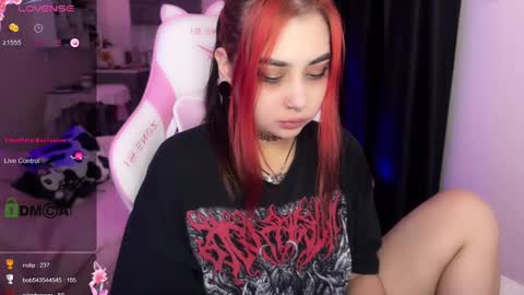 kira_yung online show from 19, 2, 2025