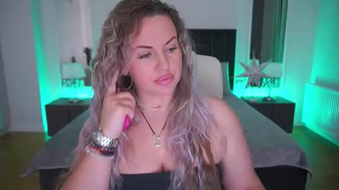 Snapshot of kiracandys chatting on 22, 3, 2026 Kira online show from 22, 3, 2026