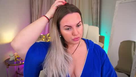 Kira online show from 11, 5, 2026