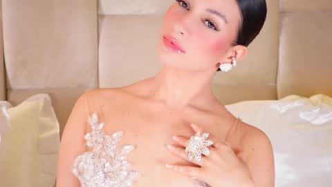 kira online show from 28, 11, 2025