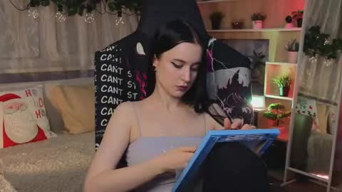 Snapshot of kiralilime chatting on 5, 3, 2025 Kira online show from 5, 3, 2025