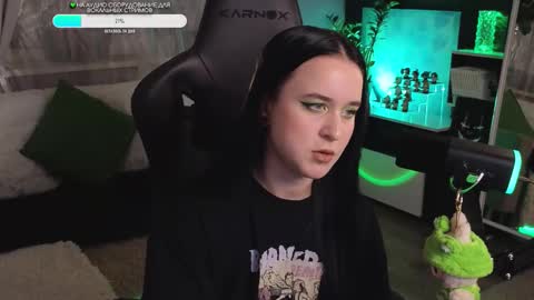 Snapshot of kiralilime chatting on 4, 10, 2025 Kira online show from 4, 10, 2025