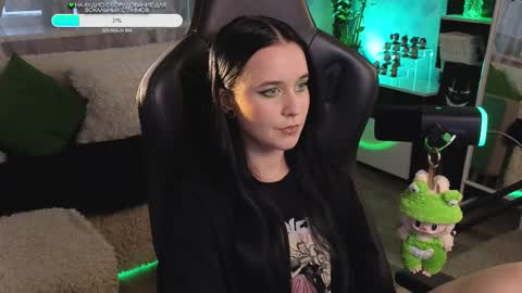 Snapshot of kiralilime chatting on 5, 10, 2025 Kira online show from 5, 10, 2025