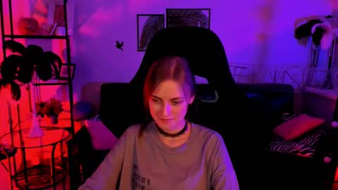 Snapshot of kiramontoyaa chatting on 19, 2, 2025 Kira online show from 19, 2, 2025