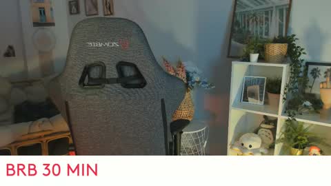 Snapshot of kiramontoyaa chatting on 2, 3, 2025 Kira online show from 2, 3, 2025