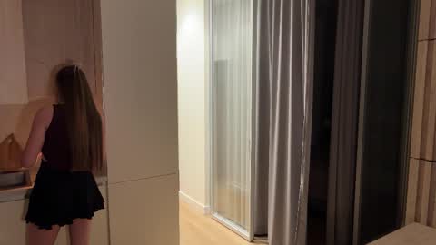 Kira online show from 21, 10, 2025