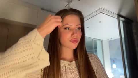 Snapshot of kiramystery chatting on 25, 3, 2026 Kira online show from 25, 3, 2026