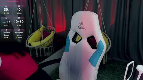 KiraParker online show from 30, 3, 2026