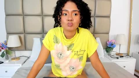 Snapshot of kiraspell chatting on 27, 6, 2026 kiraspell online show from 27, 6, 2026