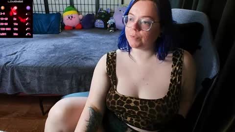 Snapshot of kiraspitqueen chatting on 20, 12, 2024 KiraSpitQueen online show from 20, 12, 2024