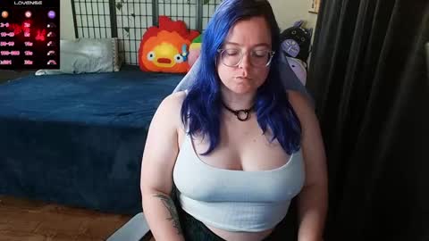 Snapshot of kiraspitqueen chatting on 3, 1, 2025 KiraSpitQueen online show from 3, 1, 2025