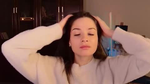 kiravair online show from 9, 11, 2025